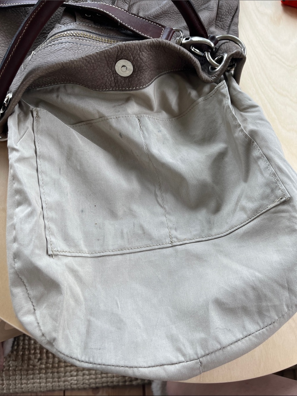 Vintage Roots Large Olivia Taupe Leather Bag - Picture 12 of 13